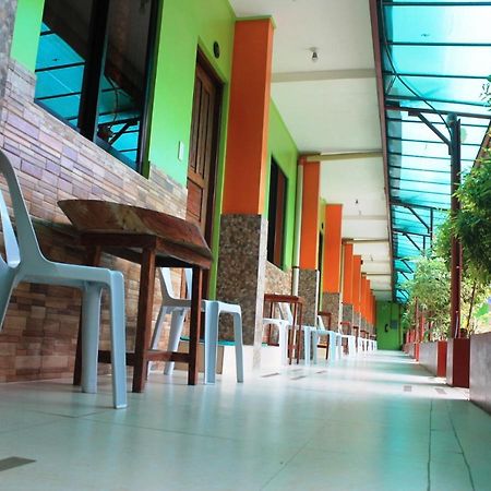 Green Park Tourist Inn Puerto Princesa Екстериор снимка