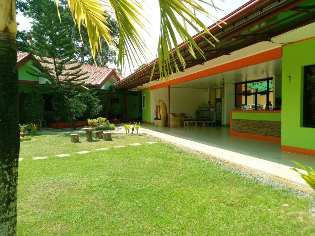 Green Park Tourist Inn Puerto Princesa Екстериор снимка