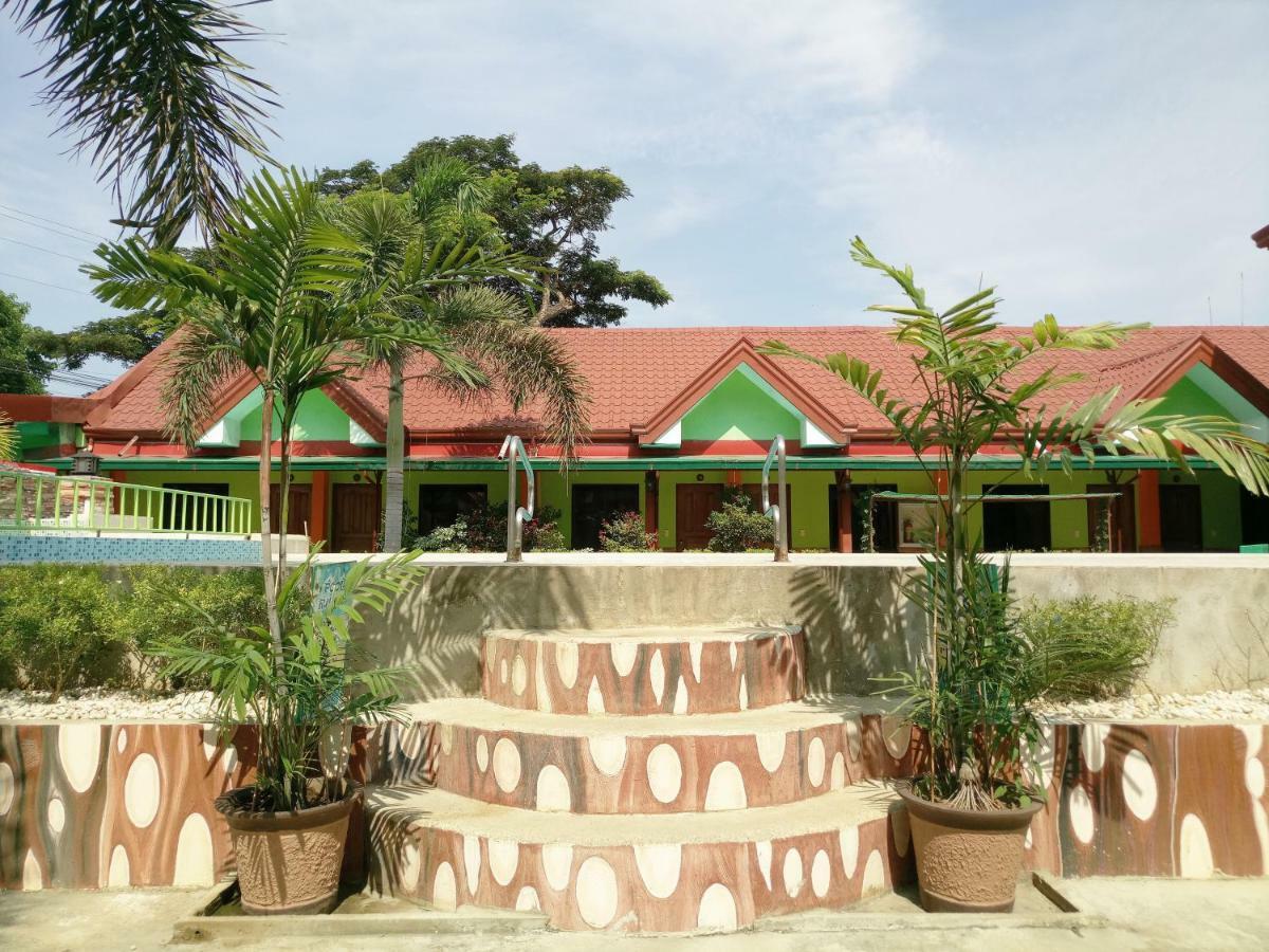 Green Park Tourist Inn Puerto Princesa Екстериор снимка