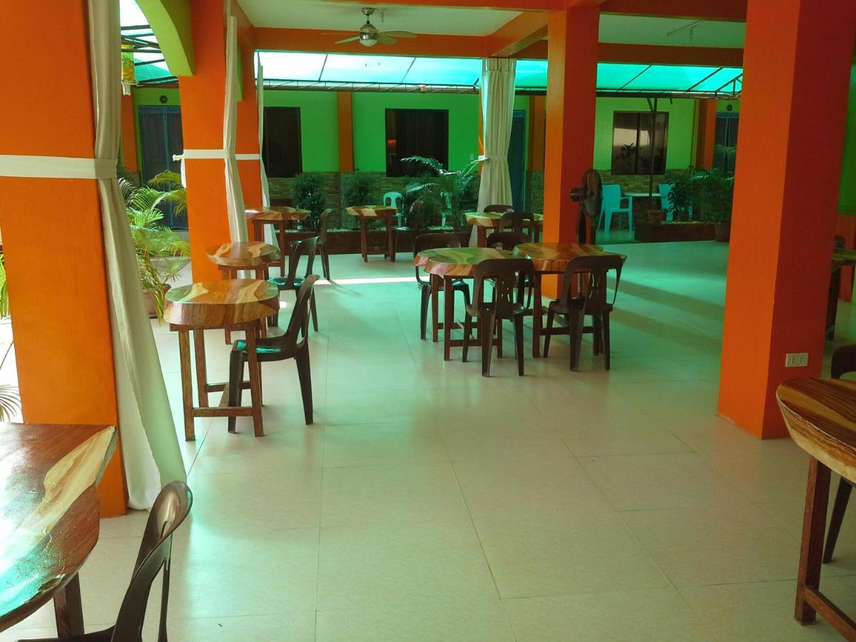 Green Park Tourist Inn Puerto Princesa Екстериор снимка